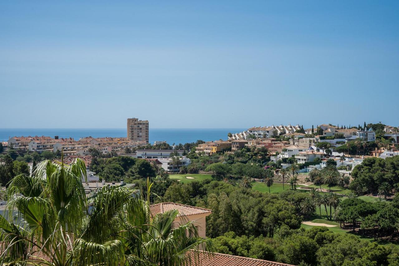 Apartamento Blonzu Sudafrica Benalmádena Exterior foto